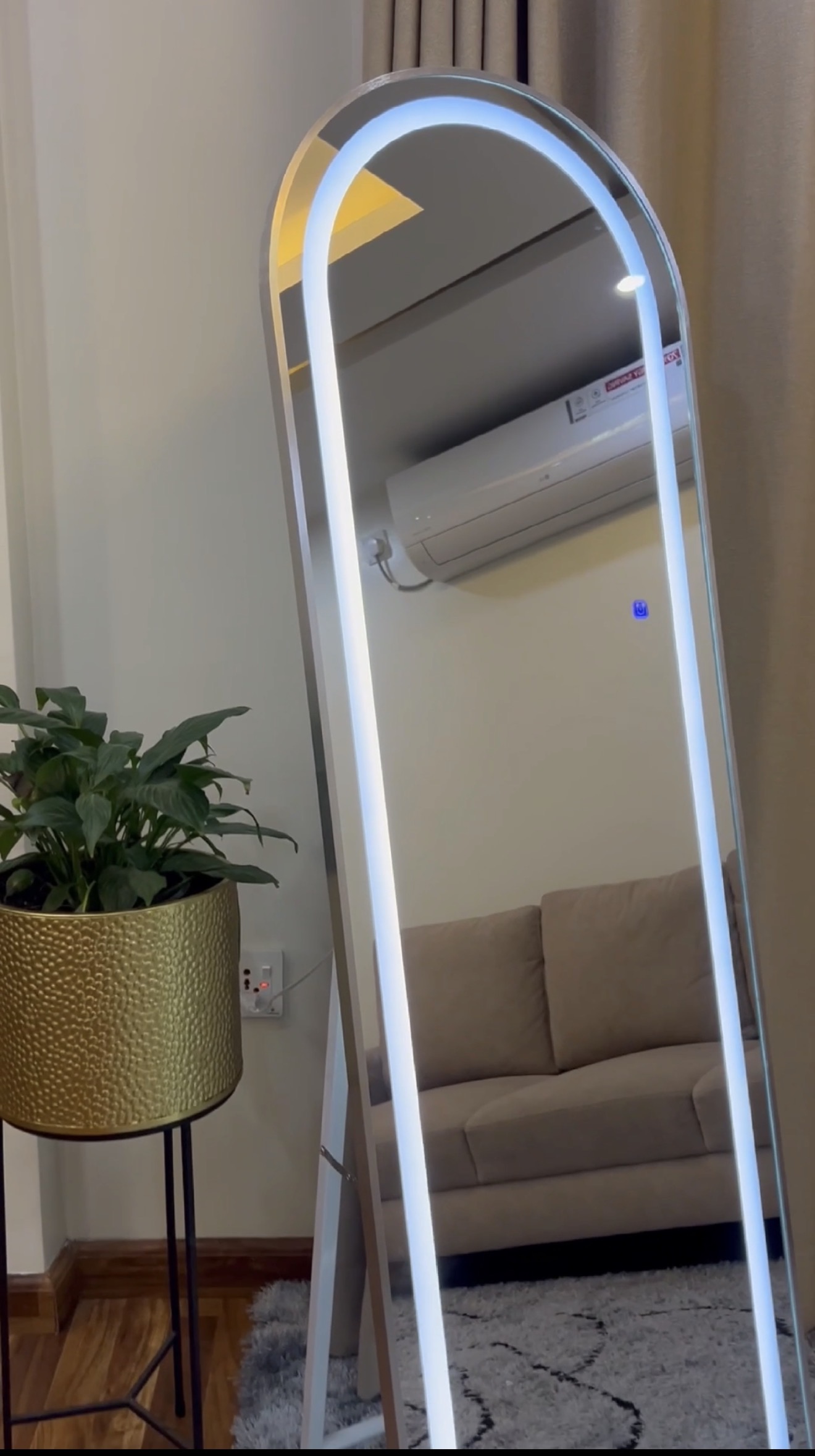 AuraGlow LED Boy Aynası (170x60cm)