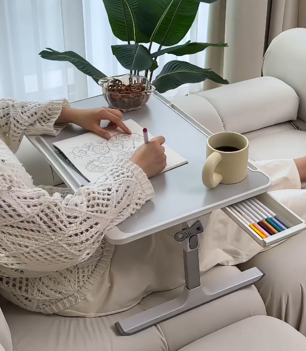 LapLift – Ayarlanabilir Laptop Masası